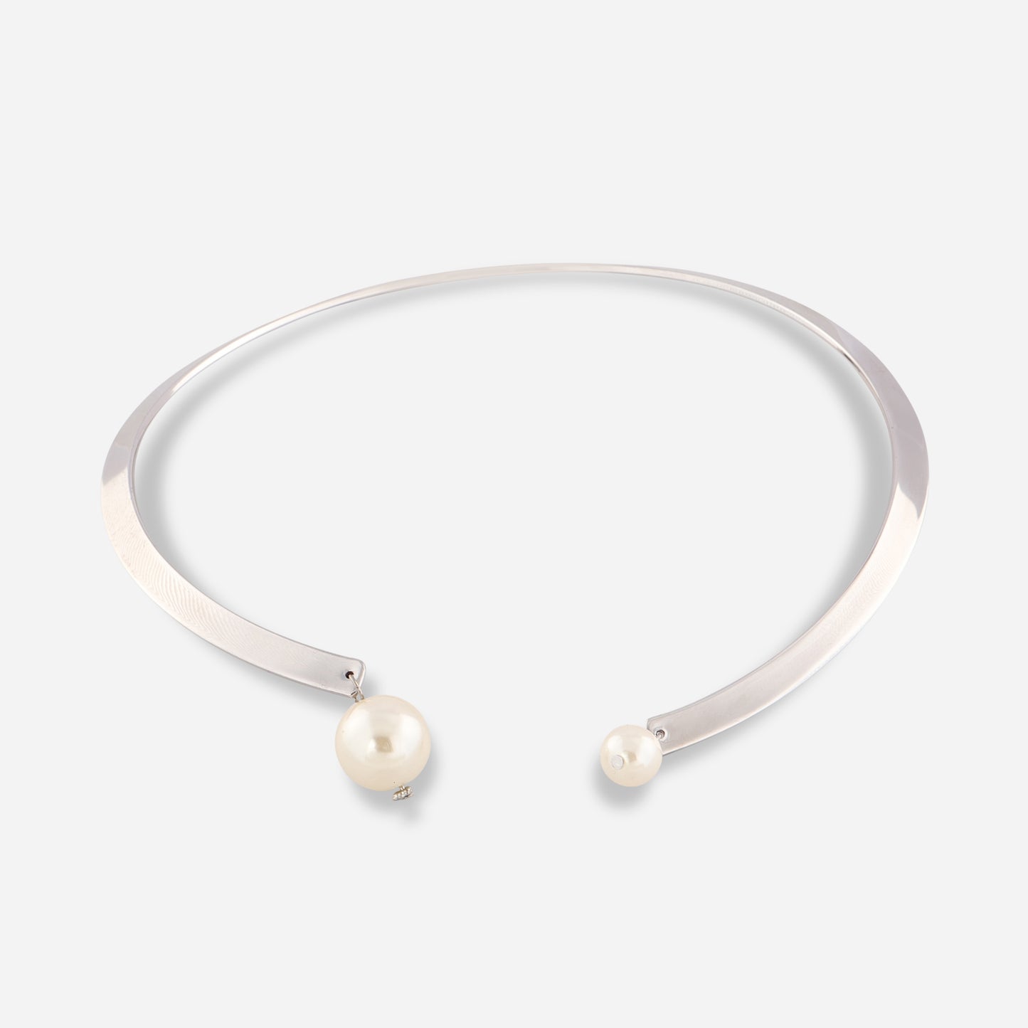 Silver Choker Necklace With Pearls